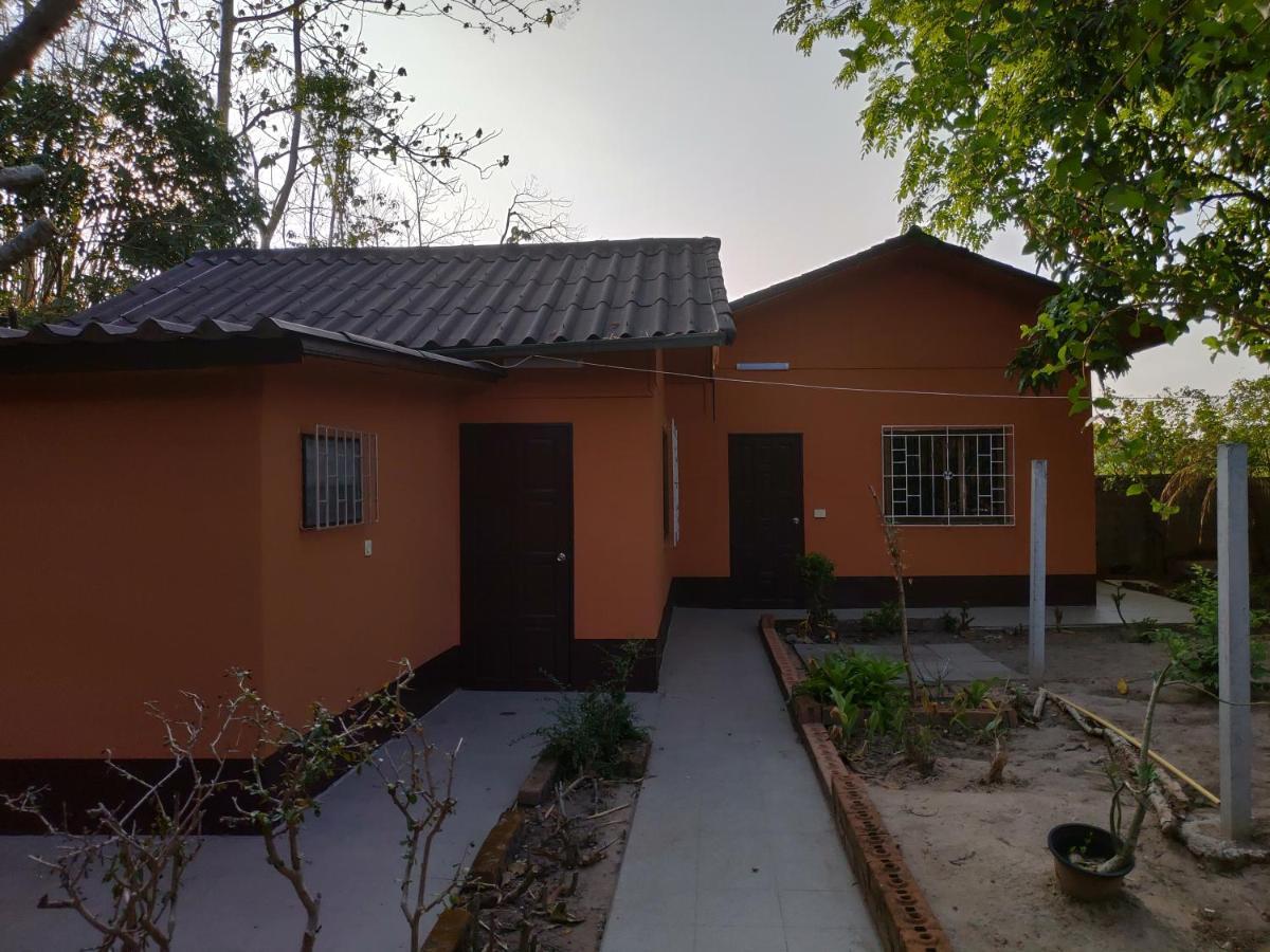 Home Stay Stc Bed And Breakfast Udon Thani Exterior photo